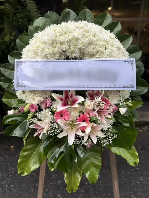 พวงหรีดลิลลี่ โทนชมพูขาว