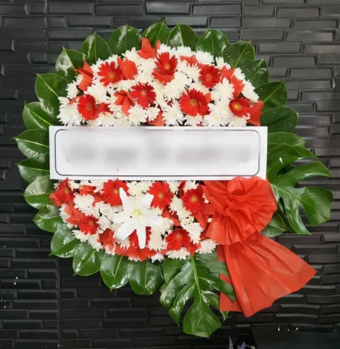 พวงหรีดลิลลี่ โทนแดงขาว