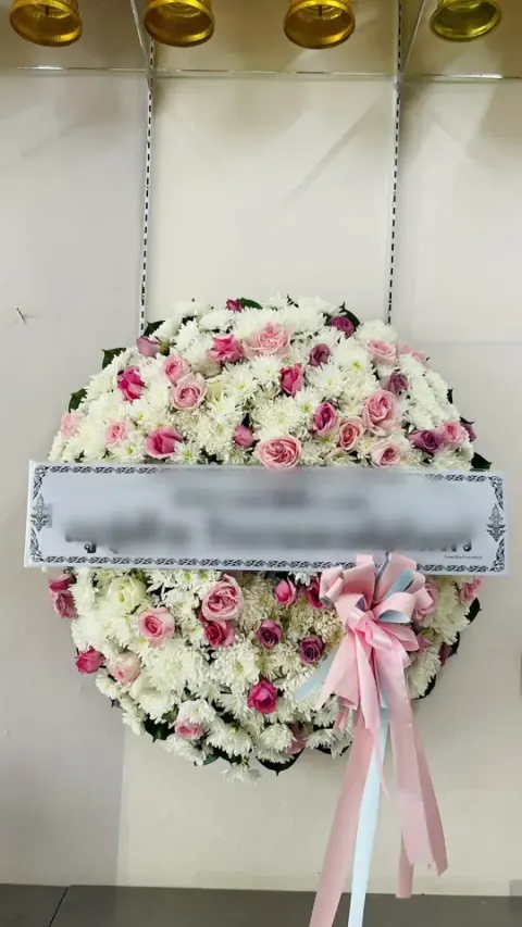 พวงหรีดกุหลาบ โทนชมพูขาว