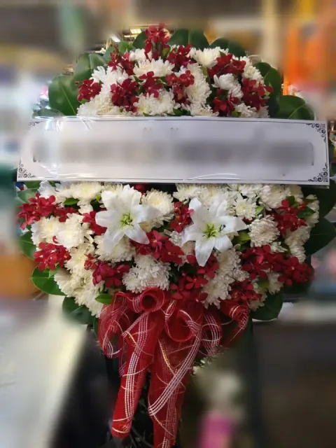 พวงหรีดกล้วยไม้ โทนแดงขาว