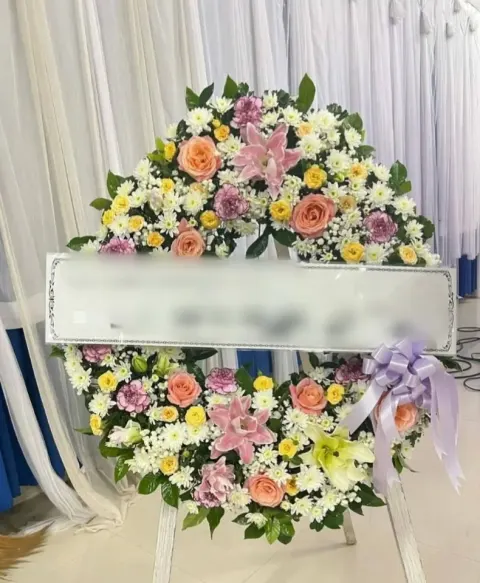 พวงหรีดลิลลี่ โทนชมพูม่วง