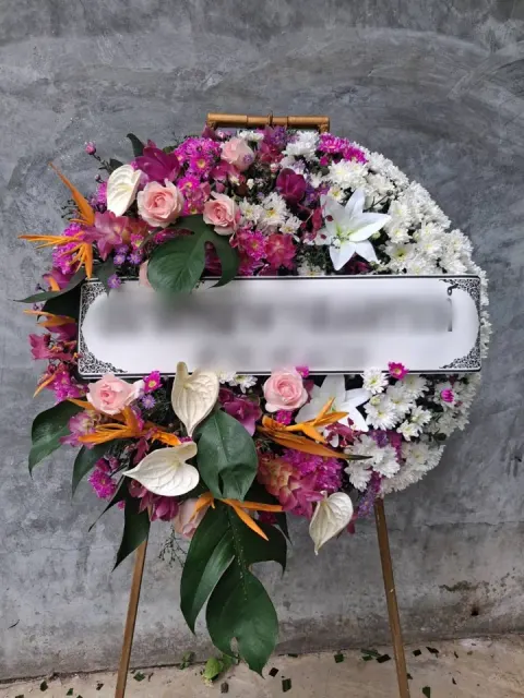 พวงหรีดลิลลี่ โทนชมพูม่วงขาว