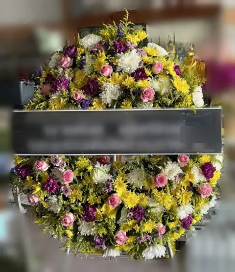 พวงหรีดกุหลาบ โทนชมพูเหลืองม่วง