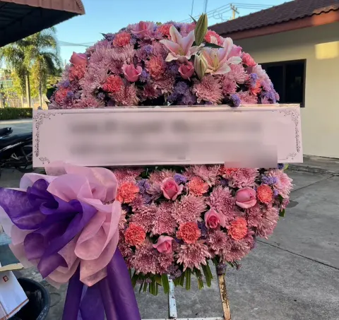 พวงหรีดลิลลี่ โทนม่วงชมพู