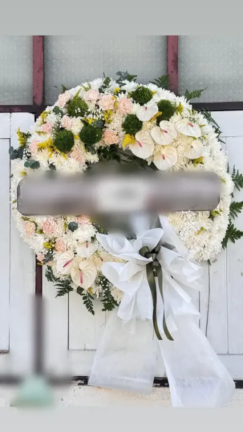 พวงหรีดหน้าวัว โทนเขียวพีช