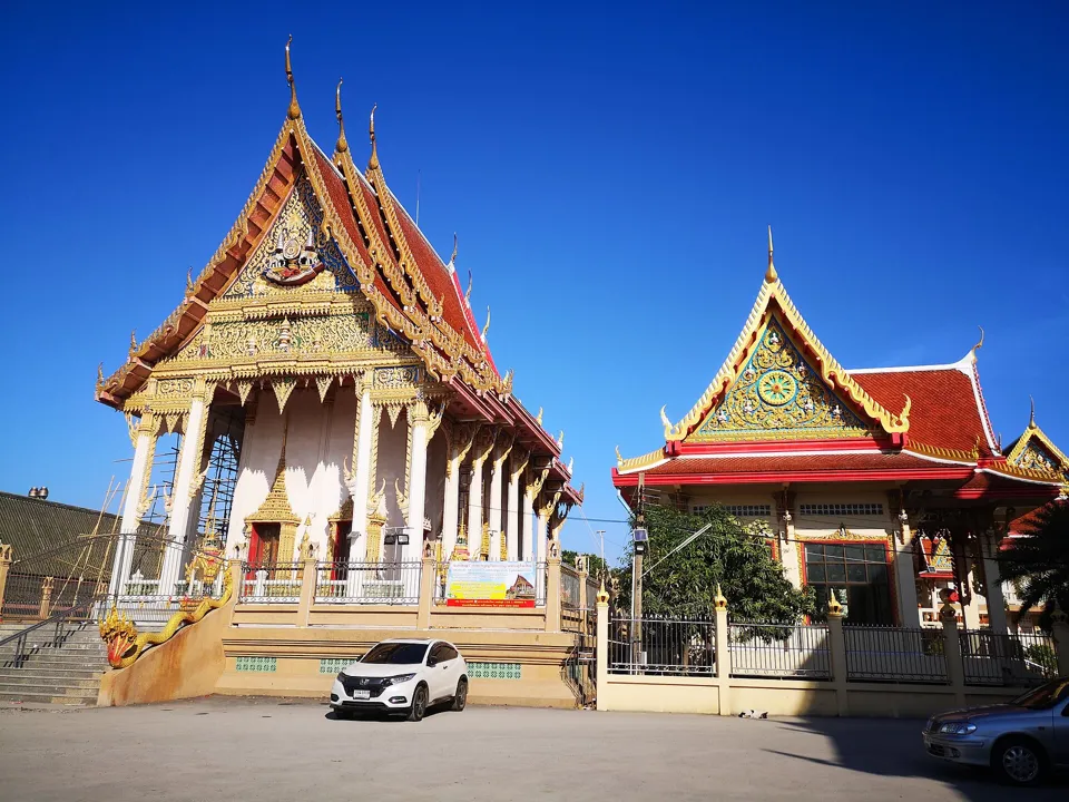 อุโบสถวัดแสมดำ เขตบางขุนเทียน กรุงเทพมหานคร